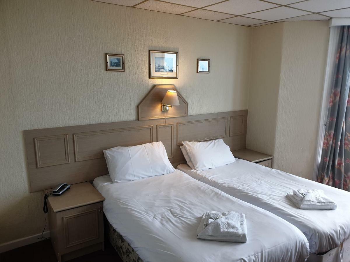 The Parisienne Hotel 黑潭 外观 照片