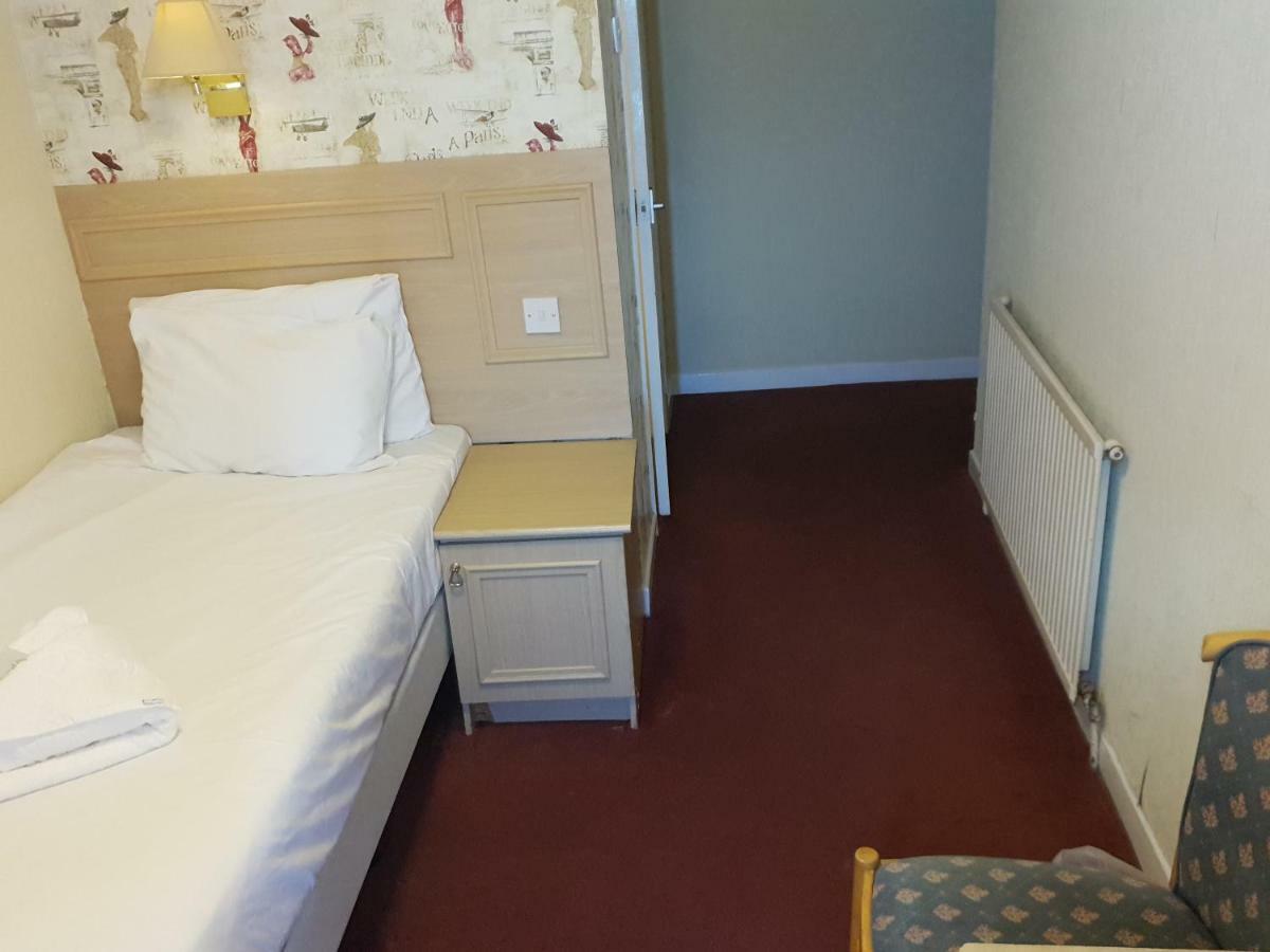 The Parisienne Hotel 黑潭 外观 照片