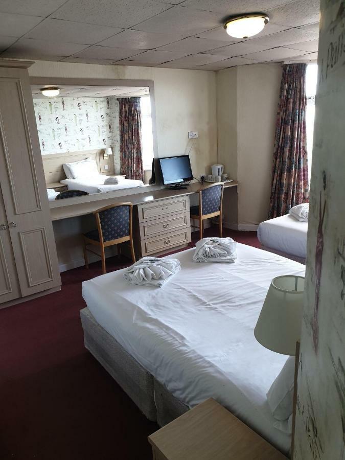 The Parisienne Hotel 黑潭 客房 照片